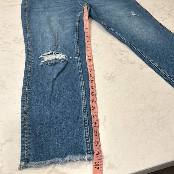 Judy Blue Boyfriend Fit Raw Hem High Waisted Distressed Jeans Medium Wash 15/32 - Picture 15 of 16